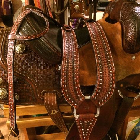 custom western tack sets.